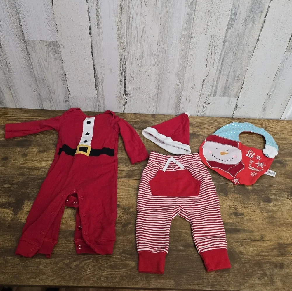 Babys Size 6-9M Santa Christmas Outfit Lot Of 4, Outfit, Pants, Hat And Bib